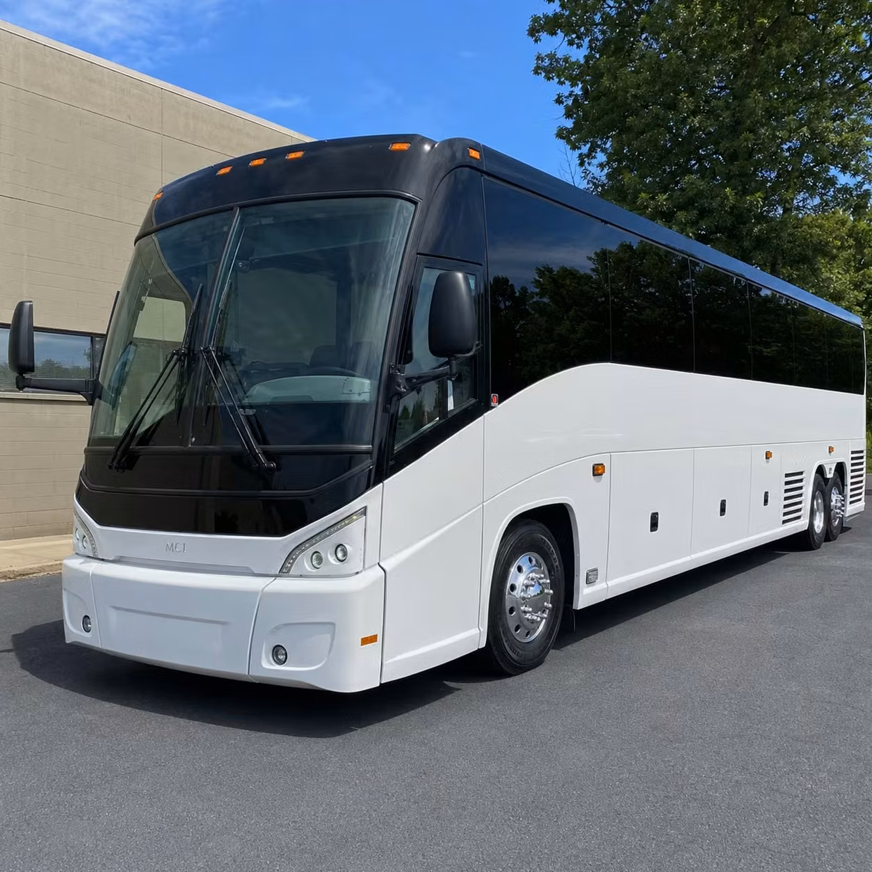 charterbusrentalomahane com is the easiest way to compare long distance transportation in omaha