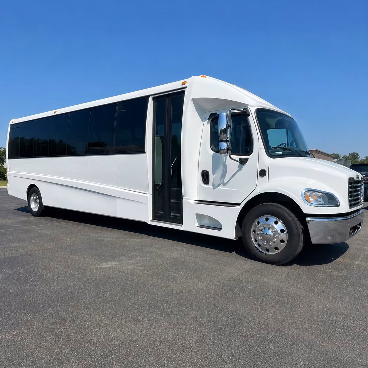 omaha 18 passenger minibus rental